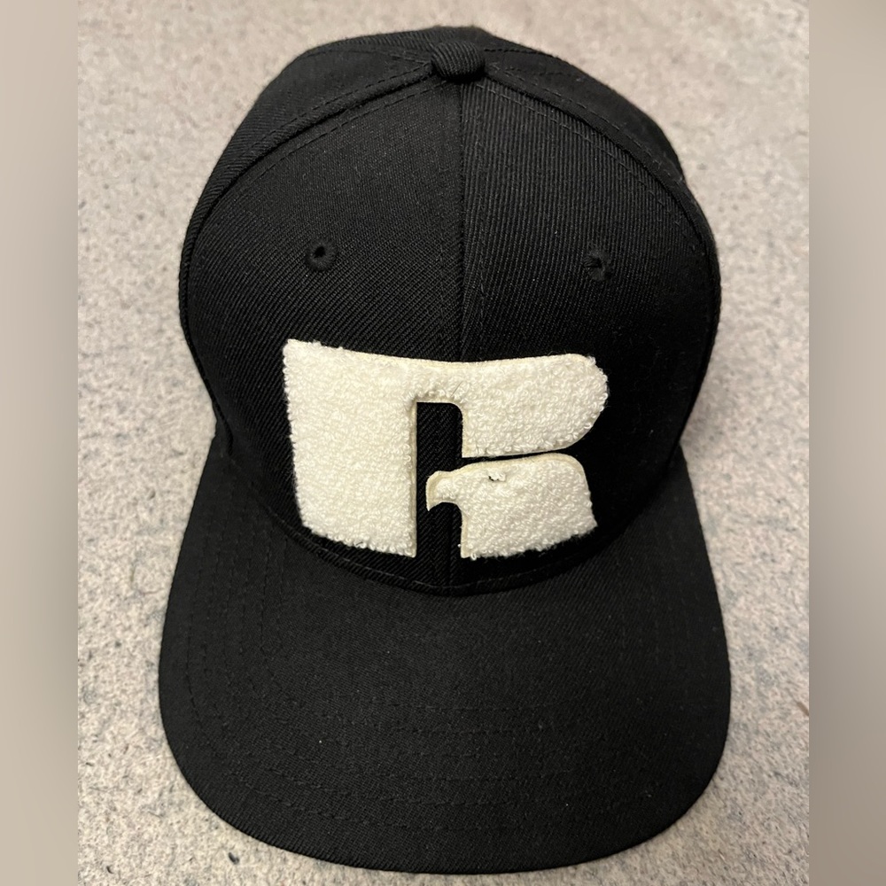 Russell structured wide brim oversized logo black baseball cap one size